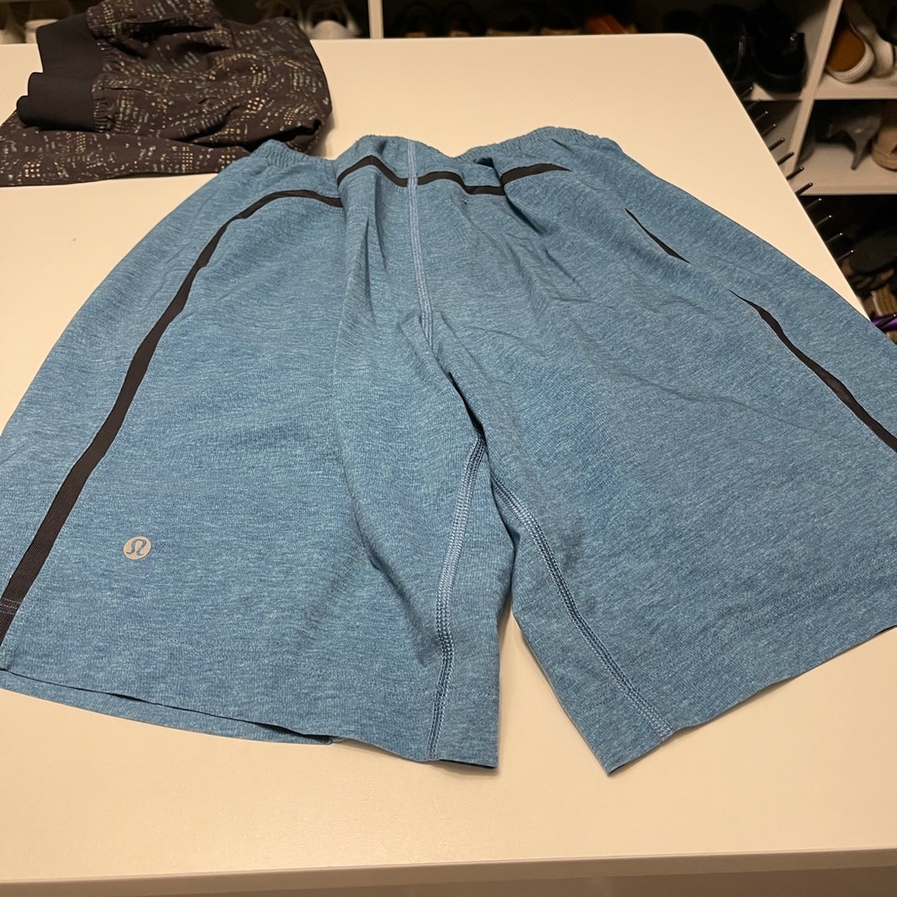 Lululemon 9” Short